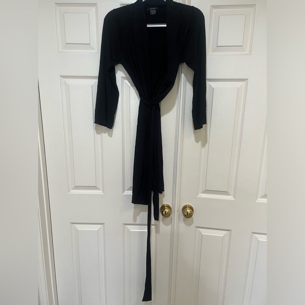 Natori‎ Black Belted Short Comfortable Lounge Bath House Robe Size Medium